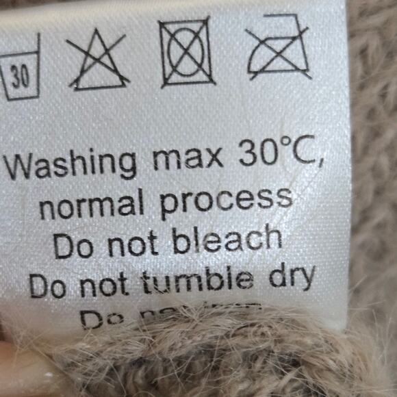 Emerson Lang Fuzzy Knit Sweater Women’s Large Beige V-Neck Soft Pullover - Picture 8 of 9